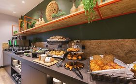 Hotel Acora Living The City